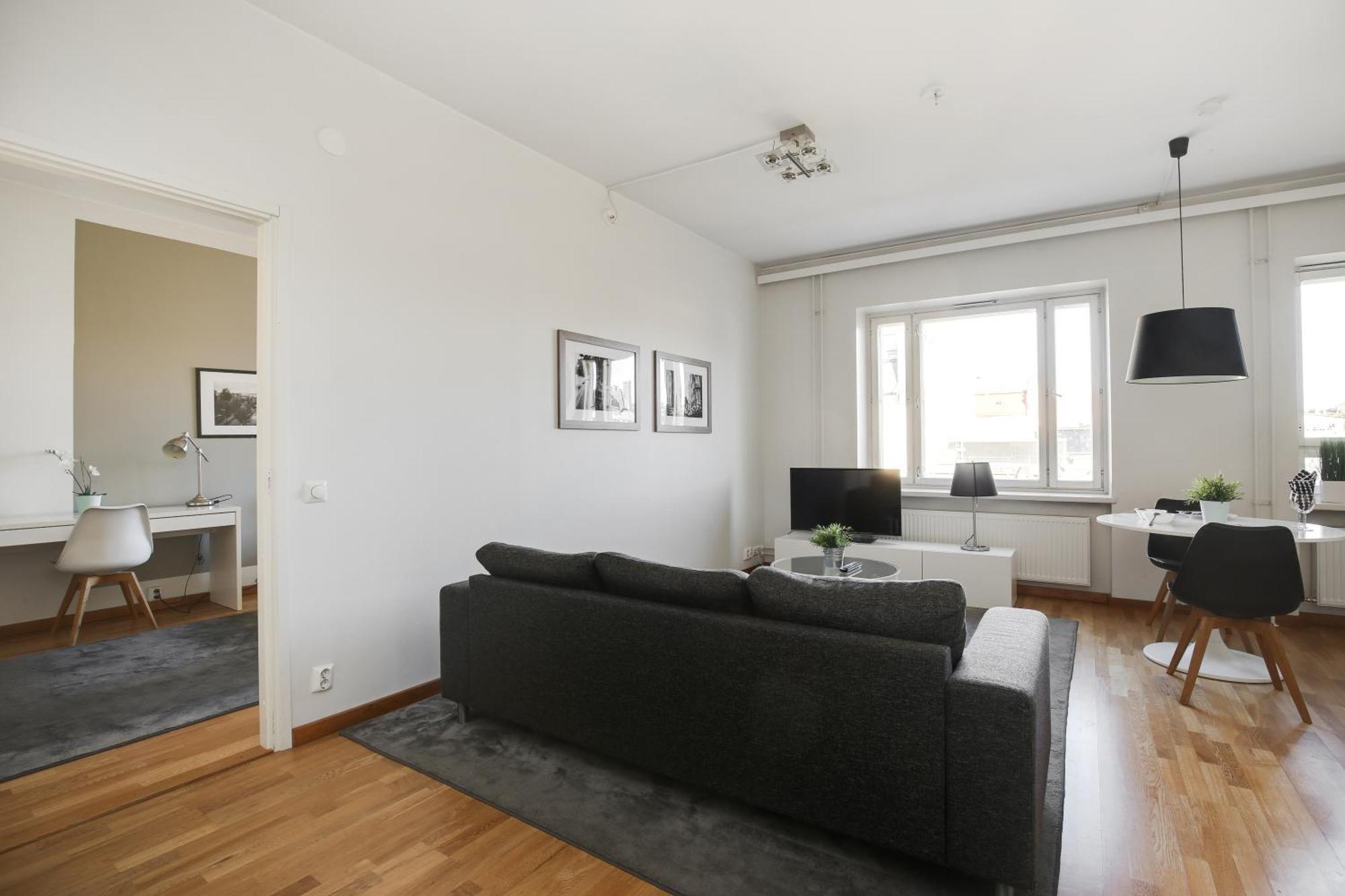 Kotimaailma Apartments Kamppi - 1Br For 3 Persons Helsinki Esterno foto
